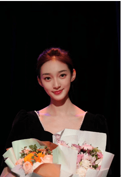 王一林,一个被称为"别人家的孩子",自幼就热爱艺