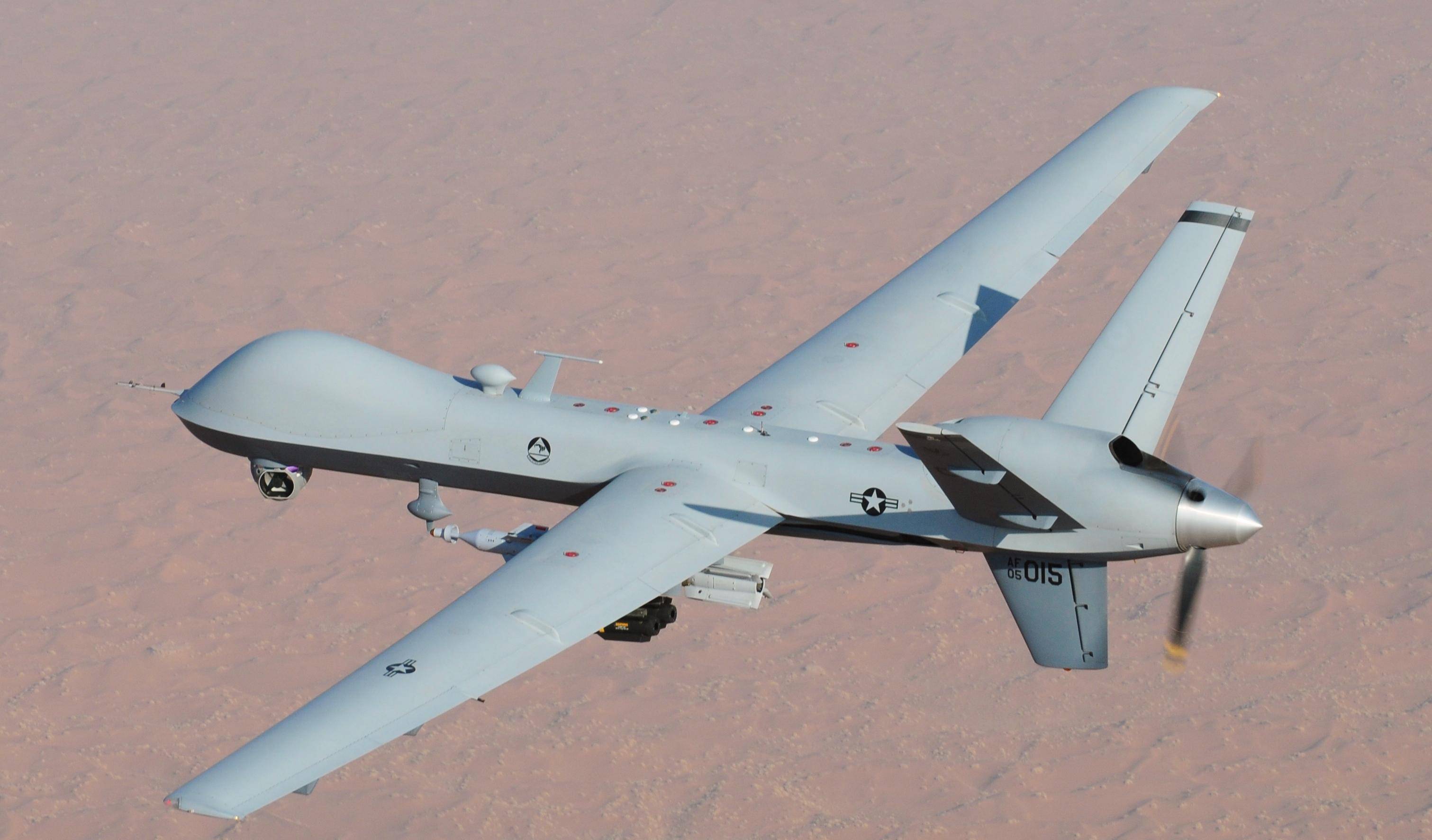 无人机到底可不可以替代战斗机?_飞行员_任务_飞行器