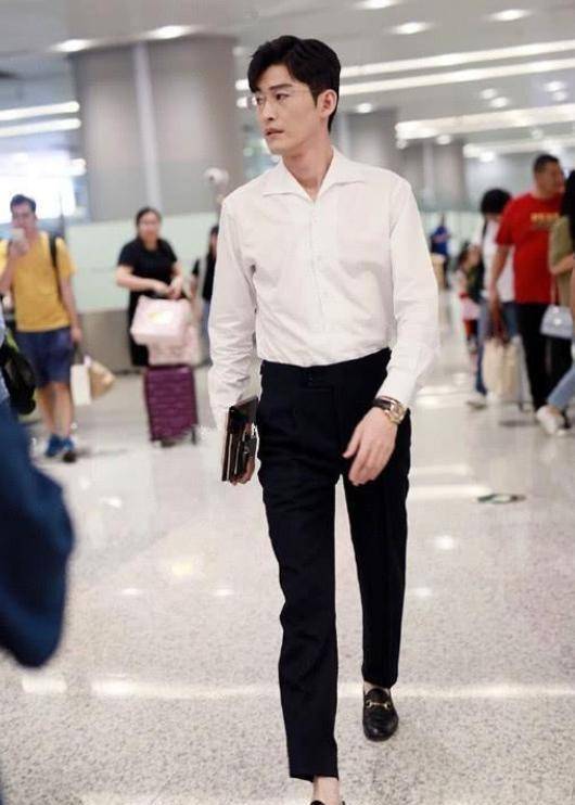 张翰简直"行走的衣架"!