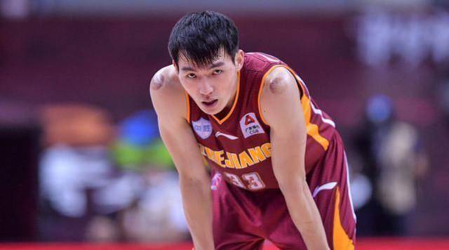 mvp吴前半场10投1中后两节21分变杀星_浙江_状态_比赛