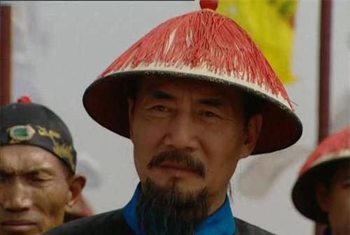 乾隆帝刚刚即位的时候更甚,刘统勋曾说:"今张氏登仕版者,有张廷璐等