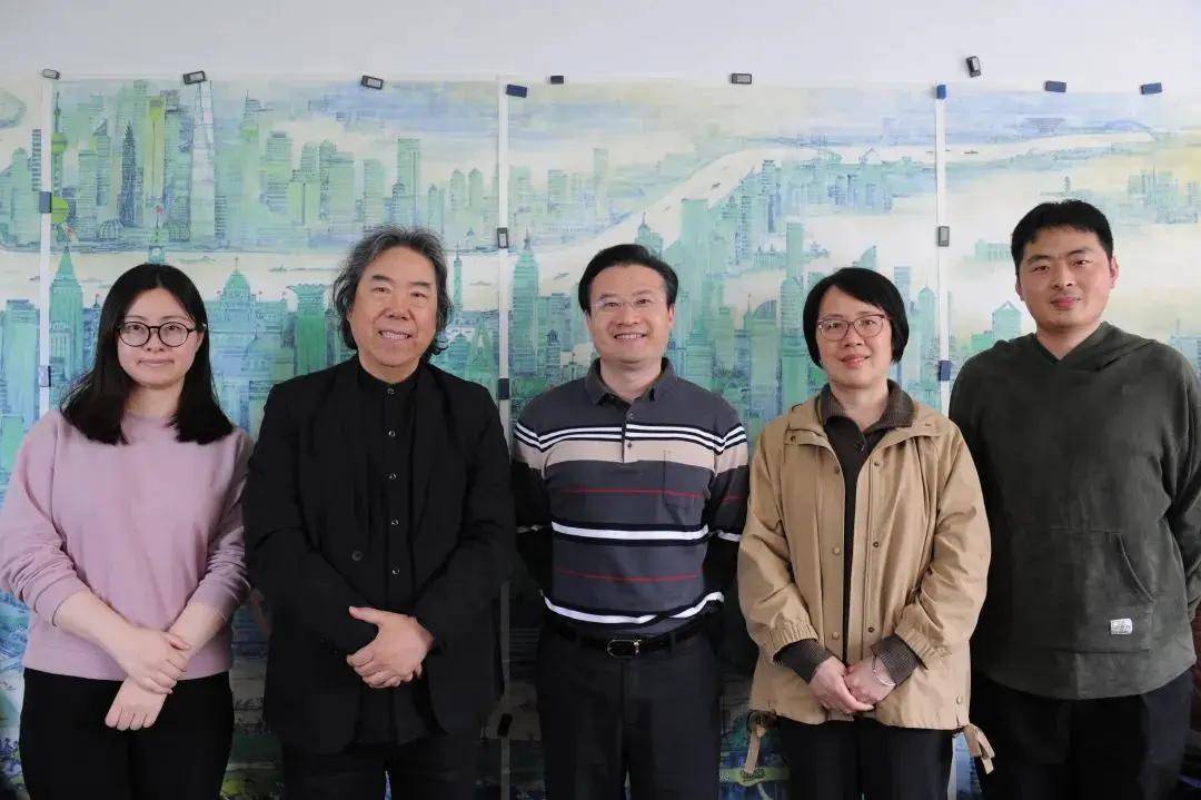 上海中国画院党总支书记,副院长江鹏一行人看望并采访丁筱芳丁筱芳,又