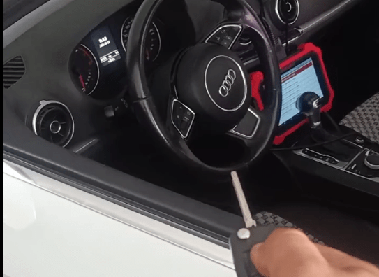 家用代步车奥迪a3驾驶感受,激活隐藏功能干货分享_搜狐汽车_搜狐网