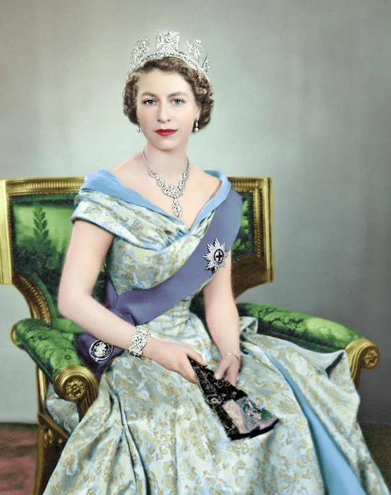 欲戴王冠必承其重!