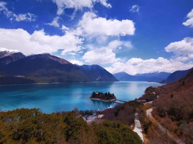 西藏12天旅游最佳路线方案，西藏12天旅游攻略-西藏12日游多少钱