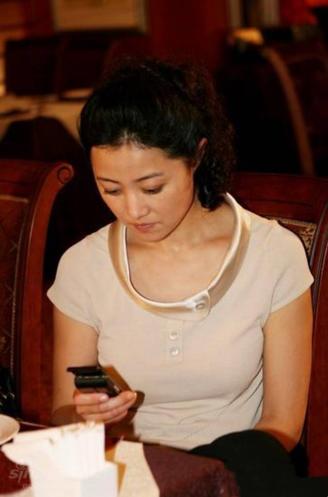 演《过把瘾》的刘蓓,3婚嫁的人让人吃惊,继子之举能否压垮她?