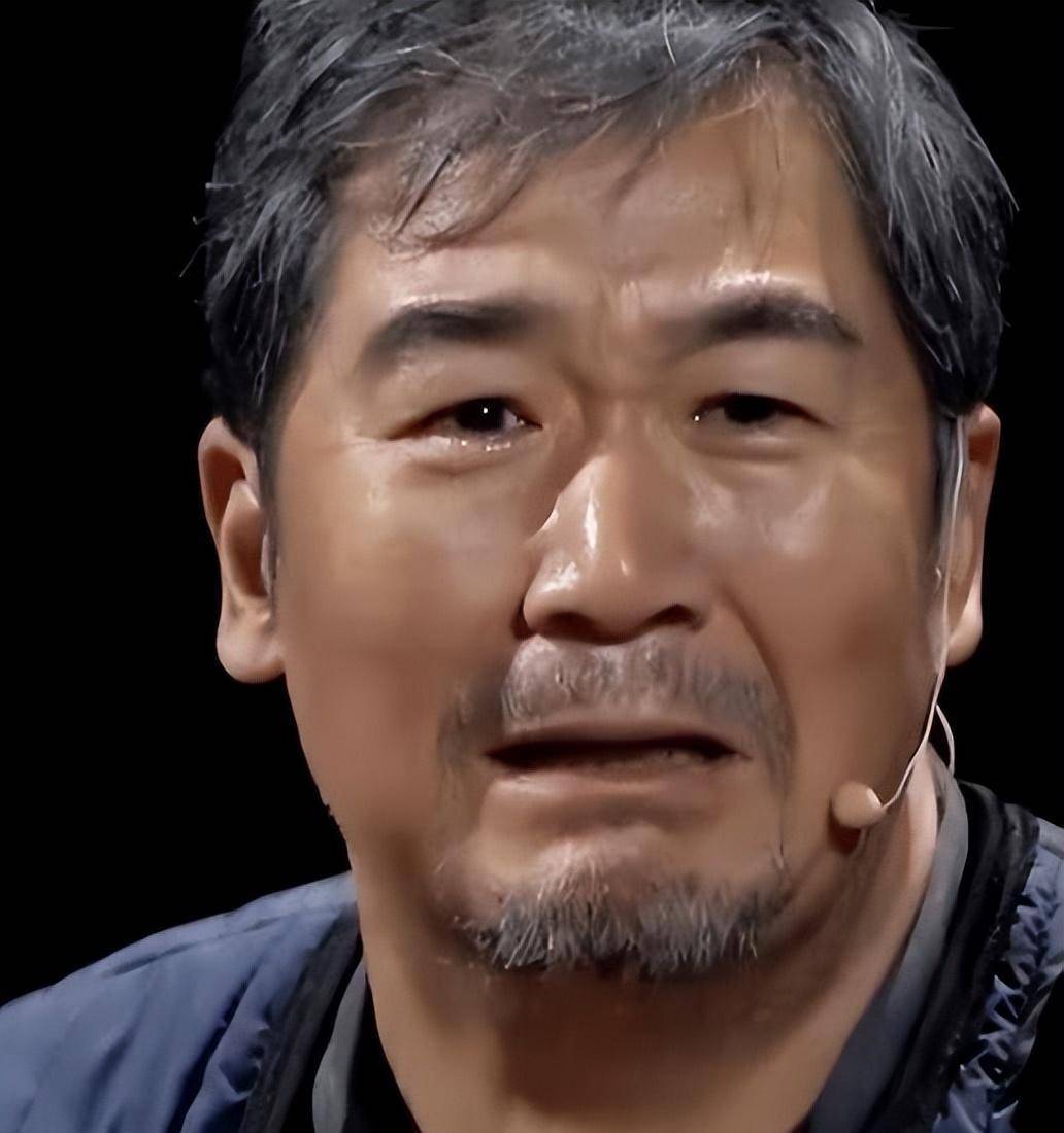 从"德艺双馨"到"晚节不保",68岁的张国立,不会被世界宽容_张默_童瑶