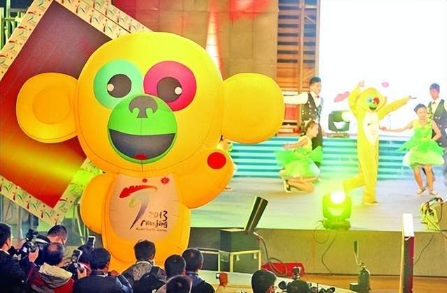 我是亚青藏品守护人:南京亚青会吉祥物「亚青圆圆」_青年_亚洲_运动会