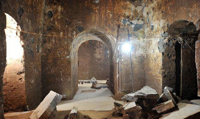 洛阳曾惊现关羽墓,古墓中出土一文物,引来万千游客一声叹息_头颅_曹操