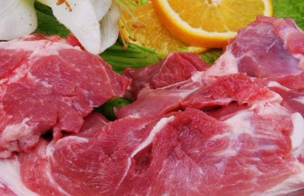 这种肉是无法给人们带来真正的猪肉那样的口感,有的只是对身体比较有