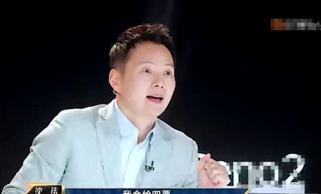 舞者最精彩的瞬间给出恰当的赞叹,沈培艺更像母亲要求严格却多些宠溺