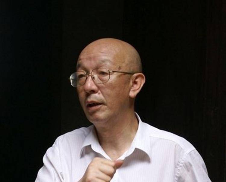 2010年刘文彩上千子孙祭祖,欲为其正名,网友:谁都不能颠倒黑白_刘小飞