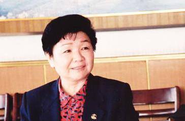 宝宝奶粉排行_2023婴幼儿奶粉市场数据分析:高端奶粉、特配奶粉呈增长态势