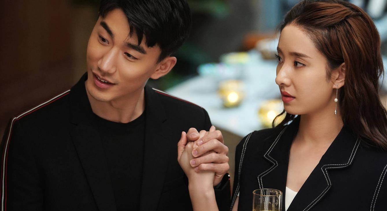 富二代谈恋爱只图新鲜,门当户对很重要_丁诗雅_周晨宇_生活