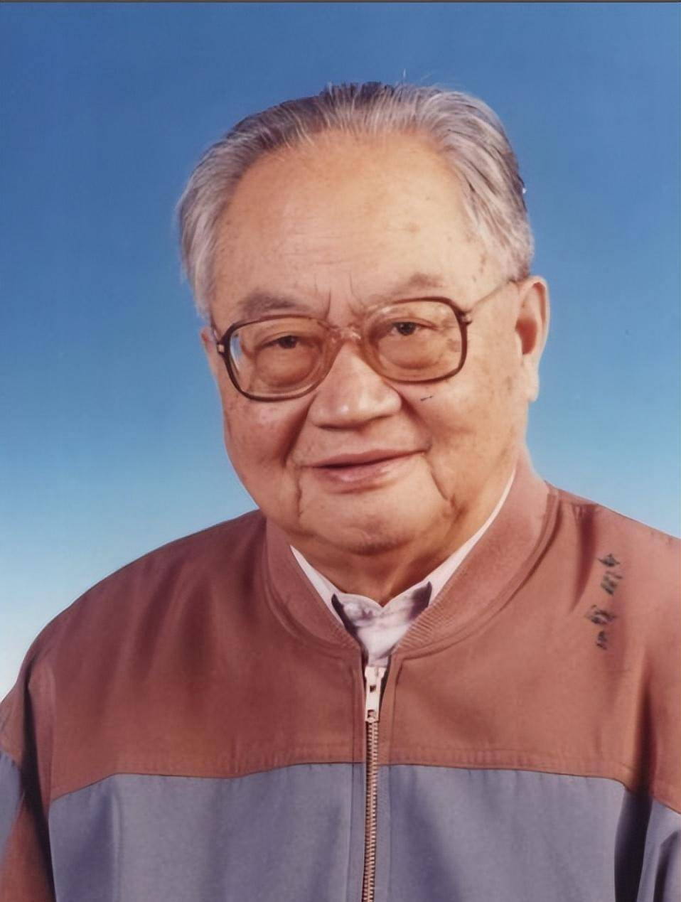 他曾任公安部副部长,1966年被打倒,复出后成首任国安部部长_凌云_工作