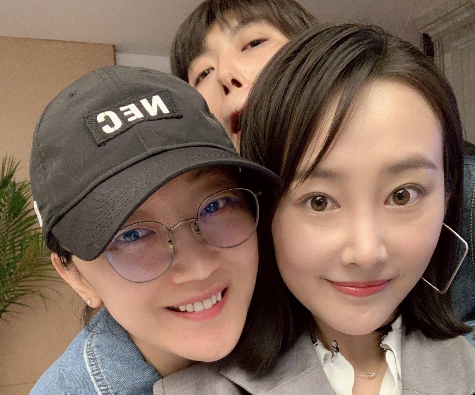 交叠的北平城,虽然是围绕着金海(孙红雷),铁林(张鲁一),徐天(尹昿)