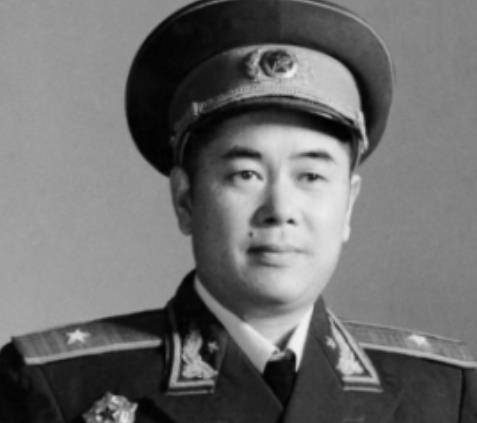 1985年，百万大裁军，福州军区撤销后，司令员和政委分别去了哪里