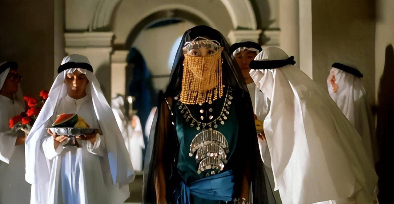 1977年,一位沙特公主,被家族成员公开执行石刑,她做错了什么?