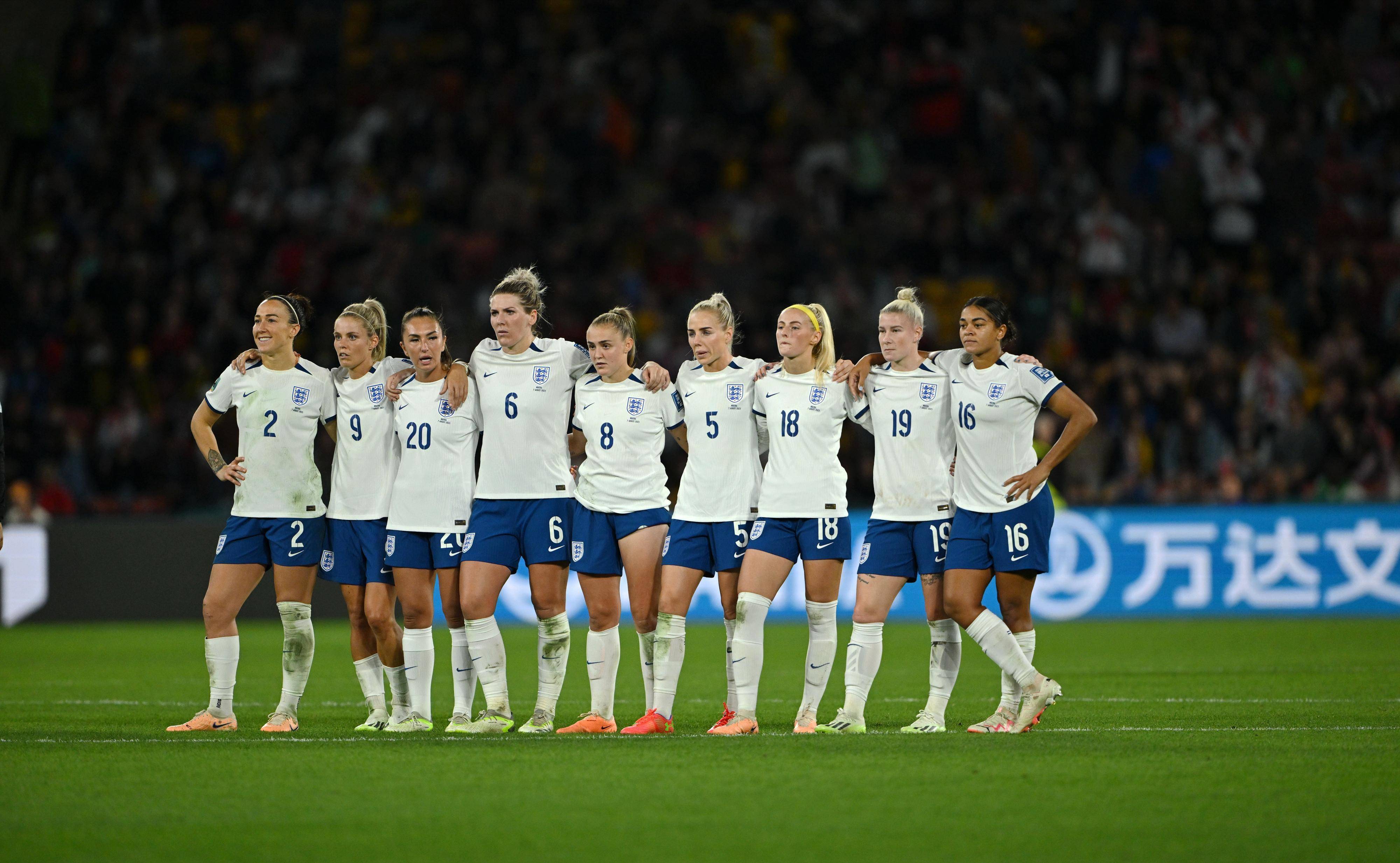 (女足世界杯)足球