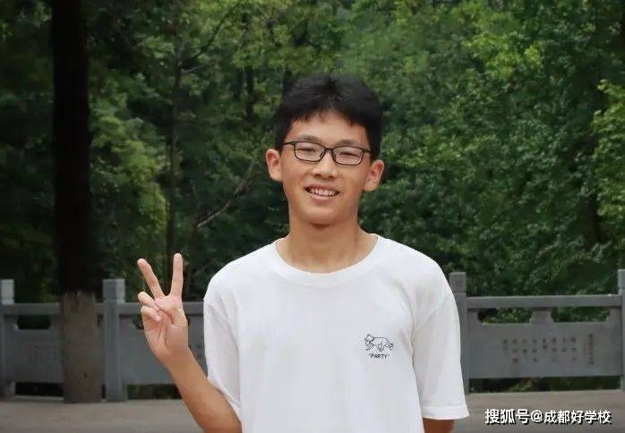 清华大学马克思主义理论专业罗梓豪(文科 总分642分)