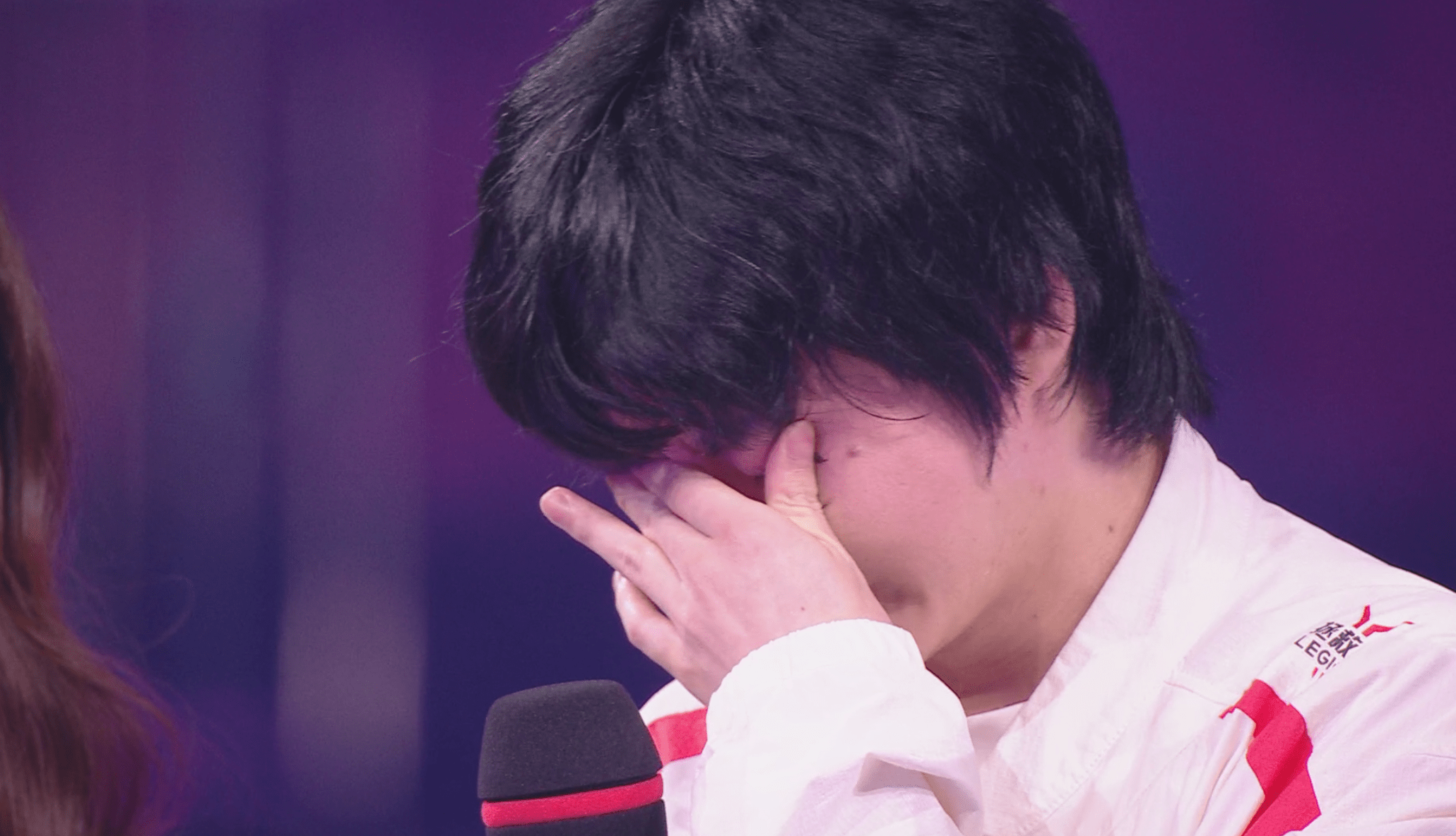 小虎三件套保不住uzi,刘青松激动落泪_战队_卡莎_桑提