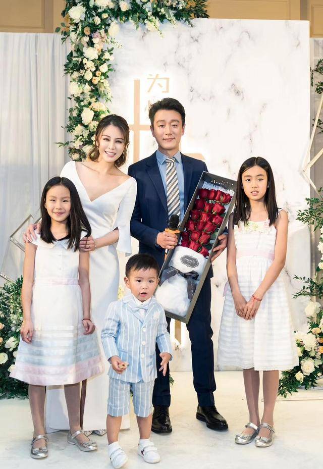 王耀庆老婆 家庭图片