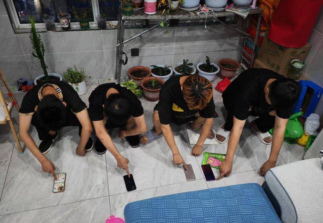 16人收贩手机卡给电诈团伙转移资金,其中14人未成年,事发延安_诈骗