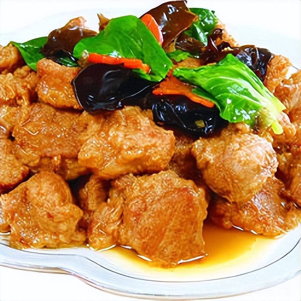 蒲城的美食特产第一个认识的就是椽头馍,椽头馍在蒲城拥有悠久的历史