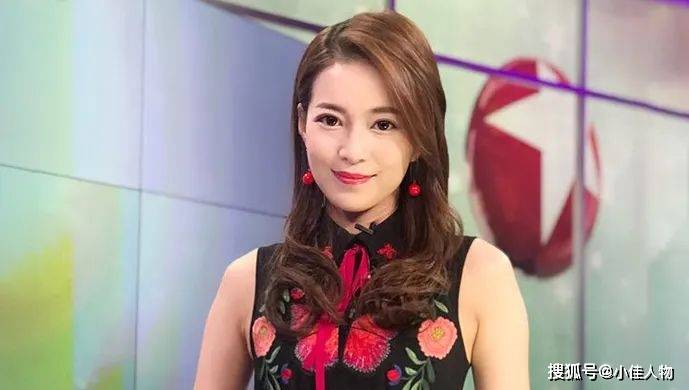 部分网友问麻伊琳:"都不做主持人了?