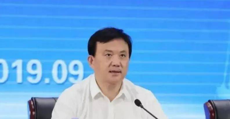 常州八大富豪中仅有一位女性今年首富易主，第二名身价暴跌345亿