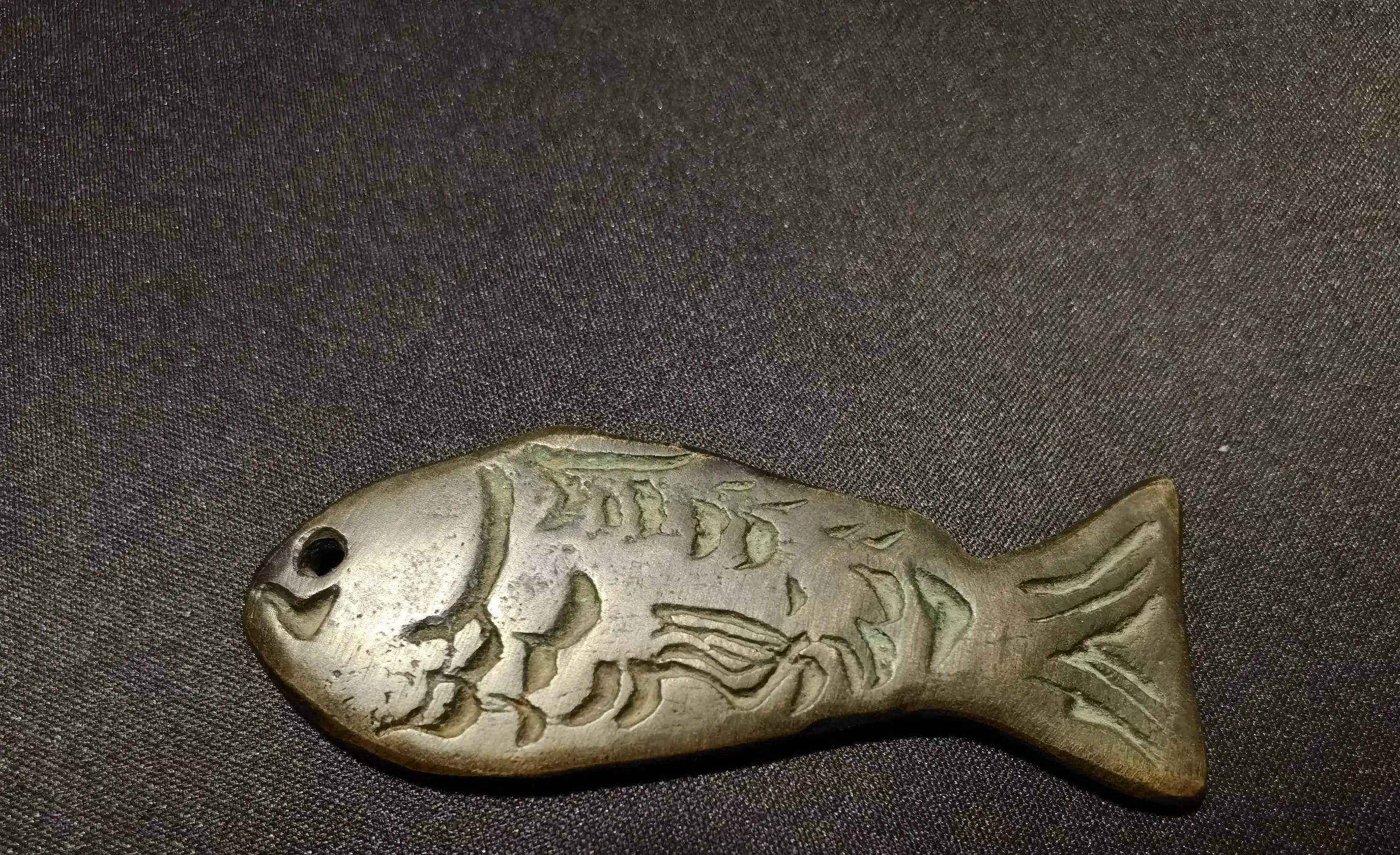 鱼符～辽代皇帝调兵遣将用的兵符_虎符_金鱼_军事