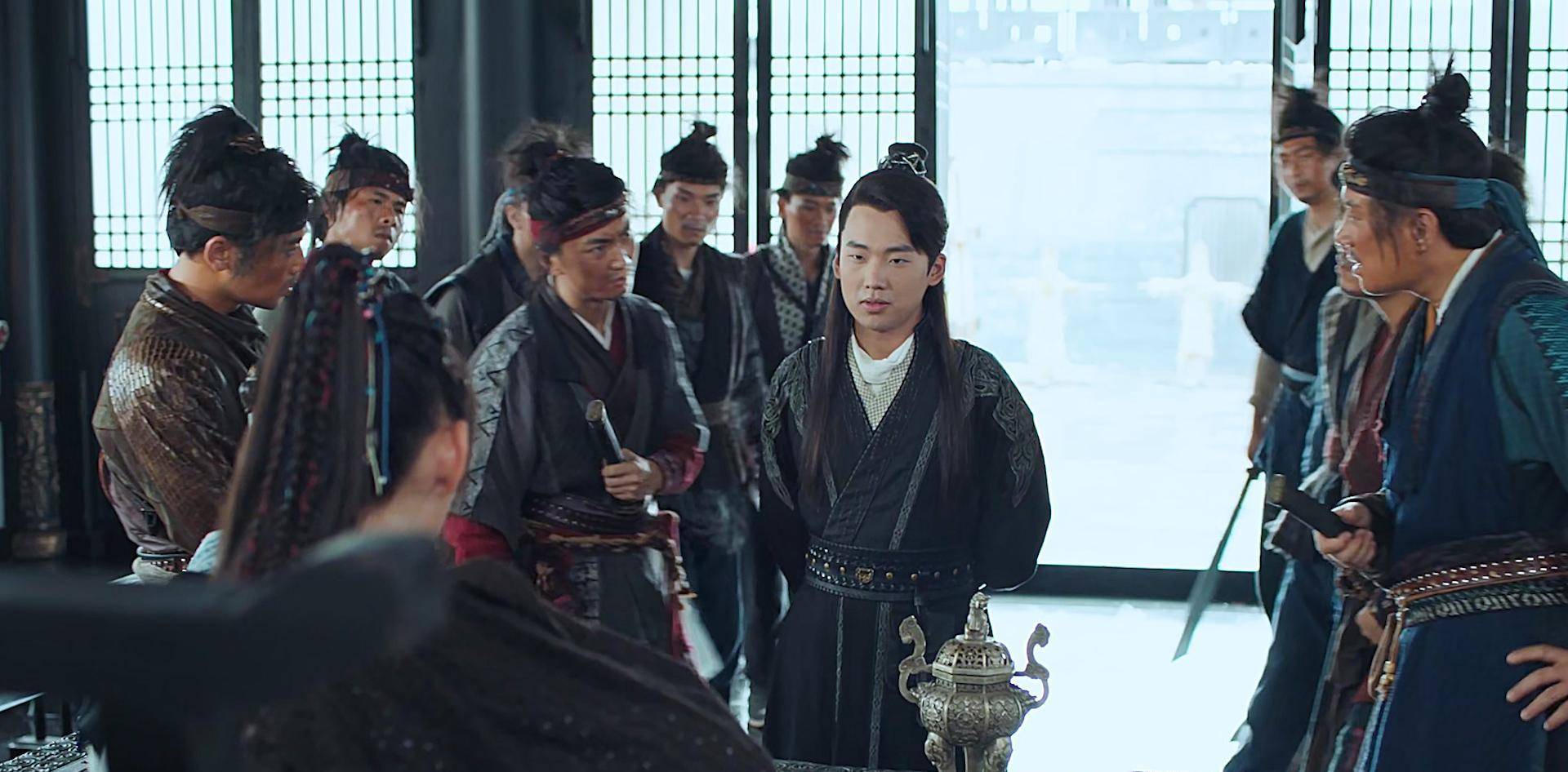 土匪就在脸前,他却淡定的吃饸烙面,把土匪都馋哭了_鲍文翰_宁毅_什么