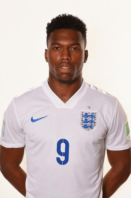 基恩:里斯-詹姆斯这样的防守还不如停下来去喝杯茶_切尔西_迪亚斯