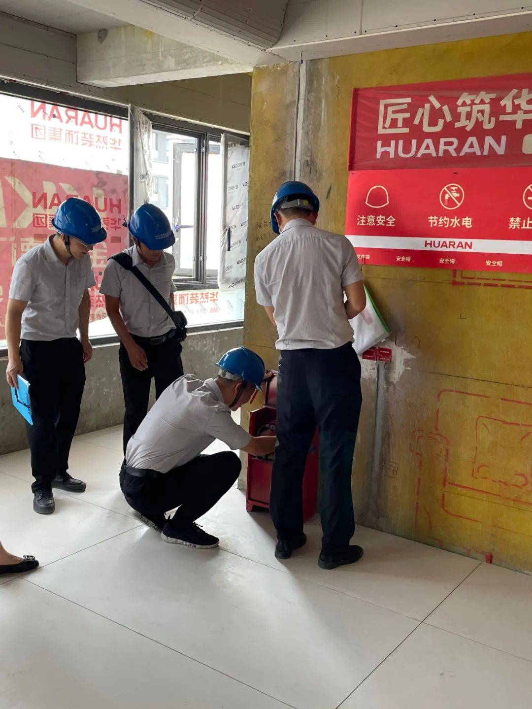 保利堂悦9栋/木瓦阶段04以上要求在该工地执行比较标准.