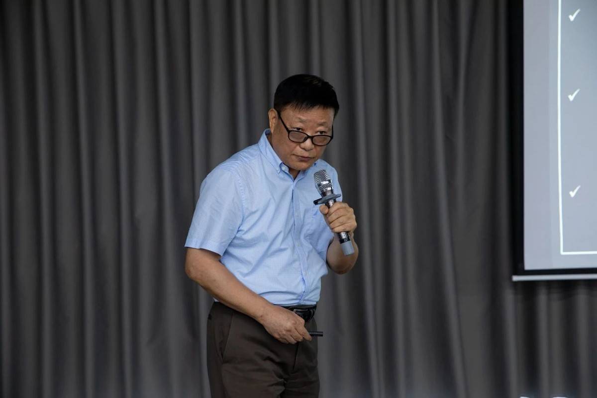 奇瑞汽车工程研究院产品技术总工程师刘冶钢分享了汽车