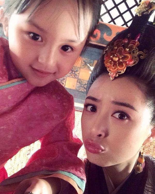 入百万的"小芈月",因太漂亮被禁止整容,如今成这样_刘楚恬_父母_网友