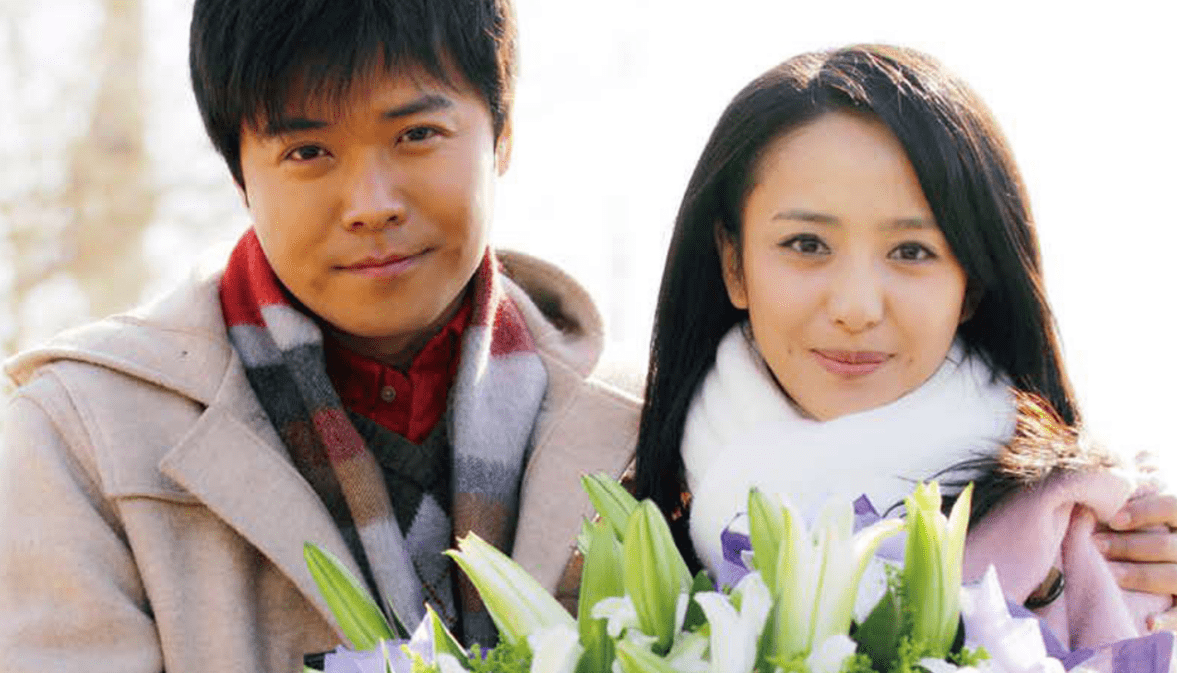 陈思诚看佟丽娅新片谈婚姻观,曾用烟头烫前妻,郭帆捂嘴耐人寻味_电影