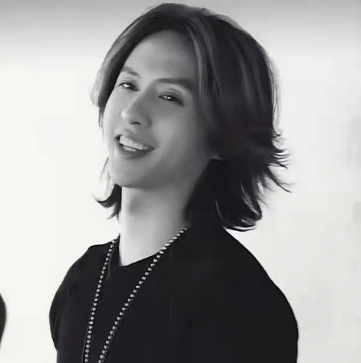 鼻子当场流血,因大力擤鼻涕致受伤_黑豹乐队_因为_节目