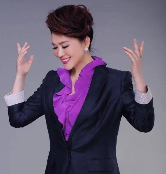 尤小刚分手28年了,至今无儿无女,有妹妹的陪伴不孤单_妈妈_田岷_工作