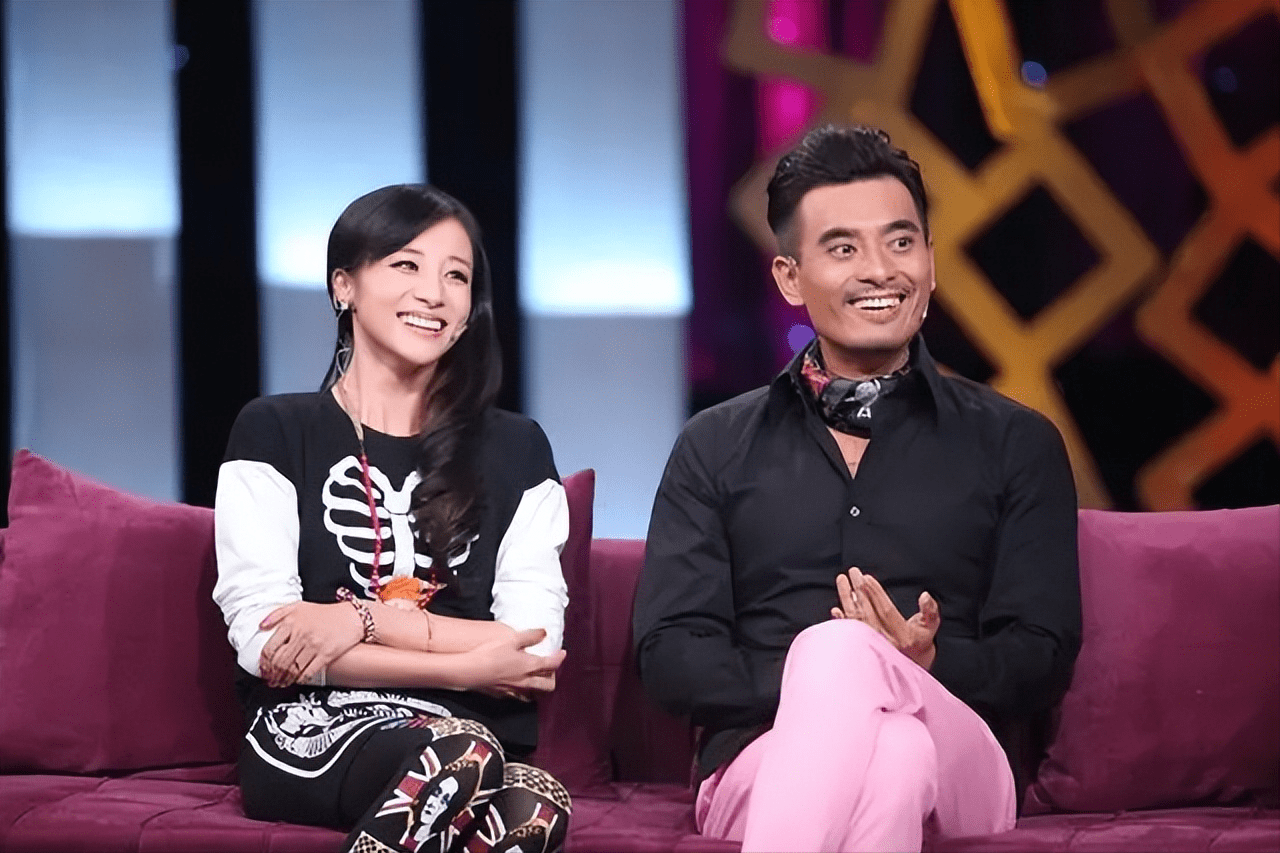 他是最没有主见的妈宝男,年轻时母亲不让谈恋爱,40岁了还没结婚_钱枫