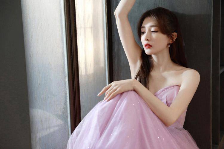 这一次,36岁江疏影被扒了个底朝天:原来我们都被她骗了!