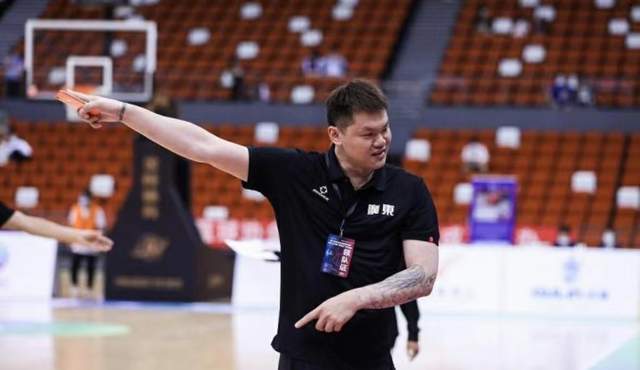 王猛:在nba里是不是相当于库里换约基奇?_交易_1_cba