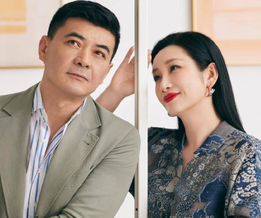 秦海璐不愿多说,王新军感动解释,宠坏老婆却不办婚礼不是因二婚_孩子
