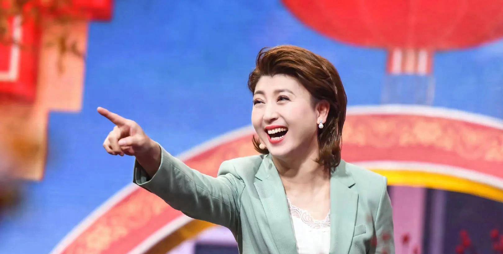 梁丽:与前夫离婚净身出户,再婚嫁普通人,如今还好吗_好朋友_表演_妈妈
