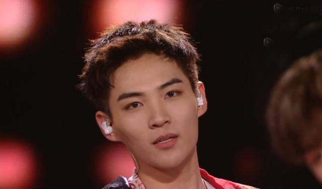 创造营r1se男团缺vocal撑场,sdt不想推李鑫一,高嘉朗输在数据?