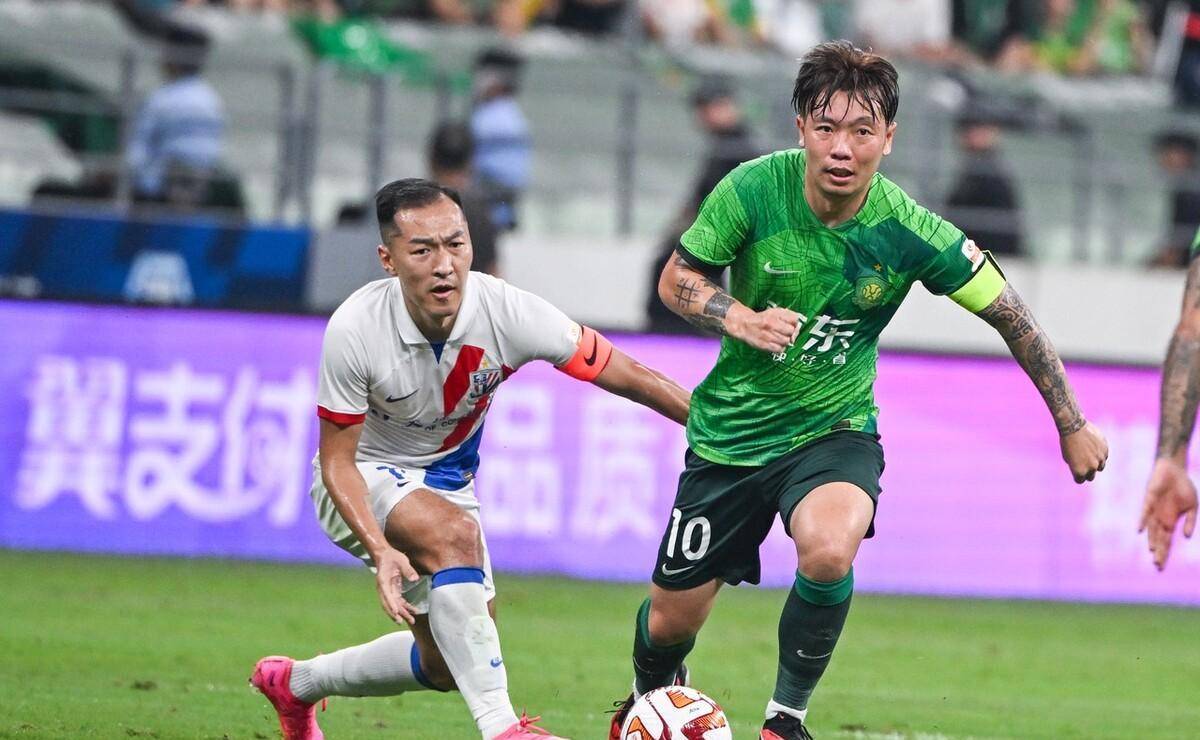 3,法比奥收获中超首球并梅开二度.2,北京国安迎来队史的第1000场比赛.