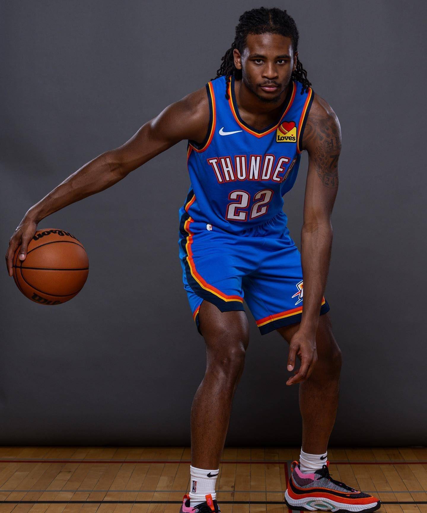 2023届nba新秀一览 - 10号秀:卡森·华莱士_防守_进攻_比赛