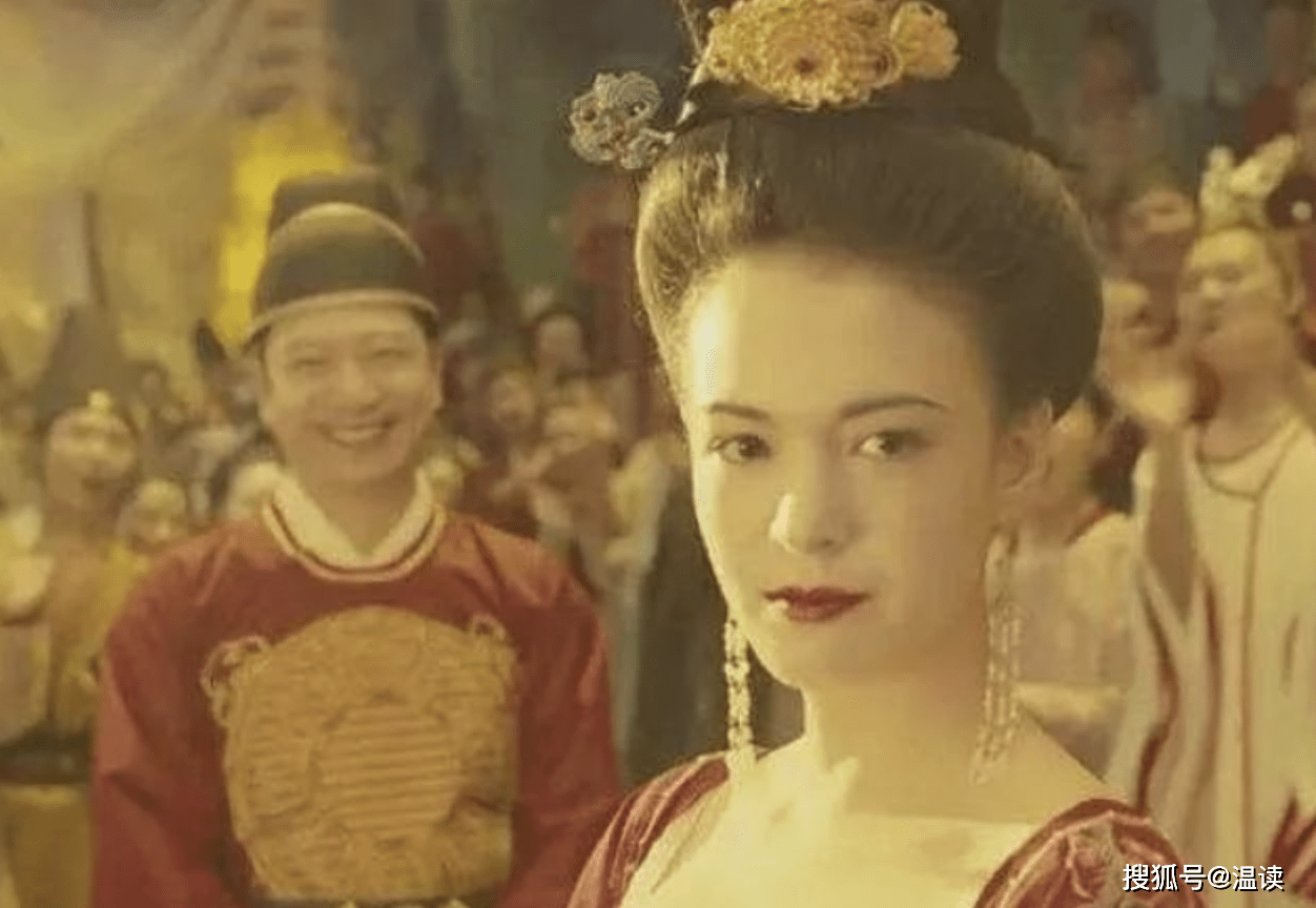 杨贵妃、安禄山暗生情愫，因怕被发现而发明一物，至今在沿用_手机搜狐网