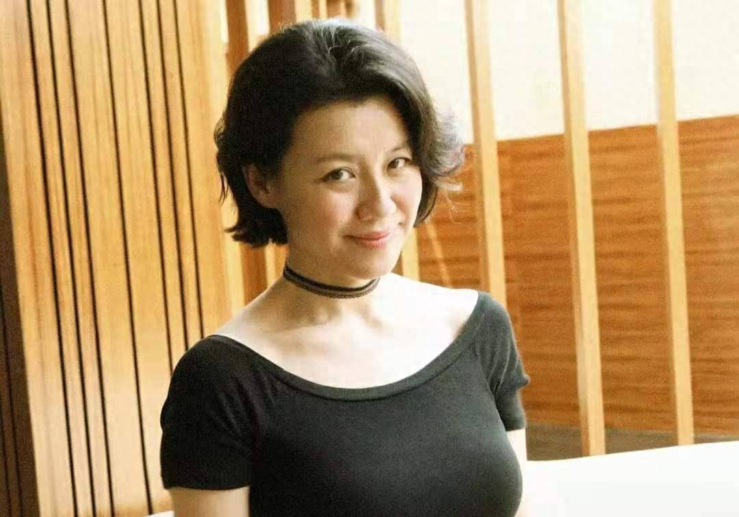 刘德华吐槽艺人穿鞋,刘琳坦言演员分三六九等不好_网友_王子文_事情