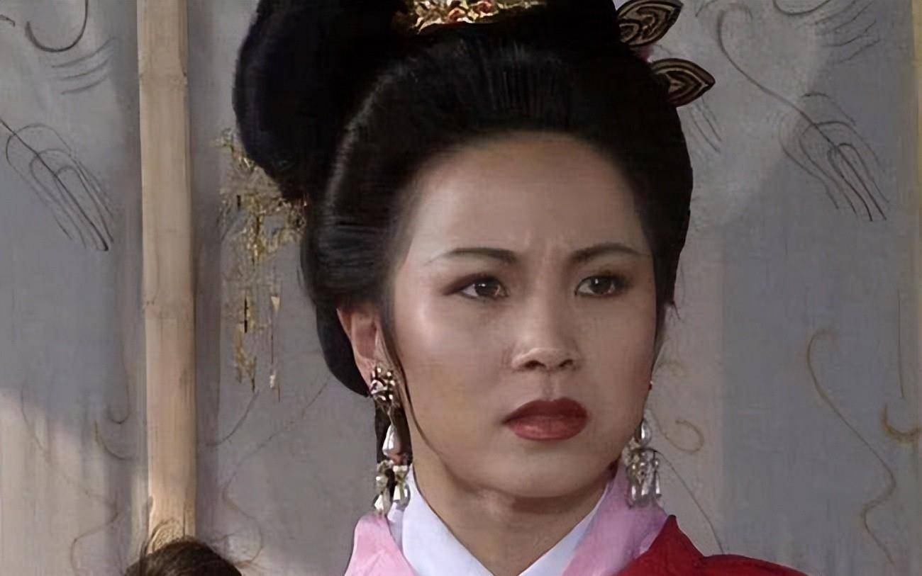 红颜祸水邹夫人,曹操为她败宛城_曹丕_貂蝉_甄宓